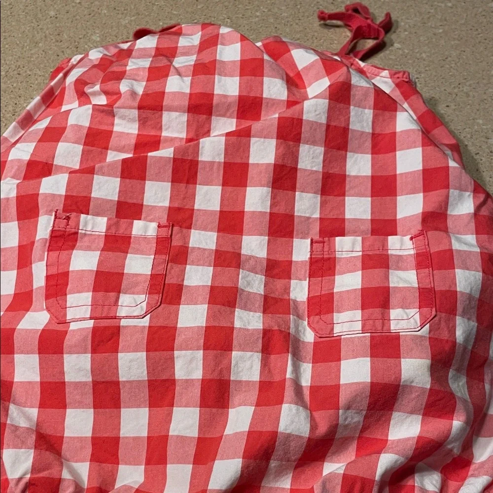 GAP charming checkered